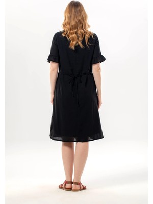 Eliş Şile Bezi Kısa Kol Irem Nakış Detaylı Midi Boy Yazlık Şile Bezi Elbise Siyah Syh