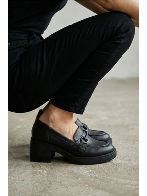 Giamgia Store Kadın Siyah Kalın Tabanlı Tokalı Platform Topuklu Günlük Loafer Casual Ayakkabı