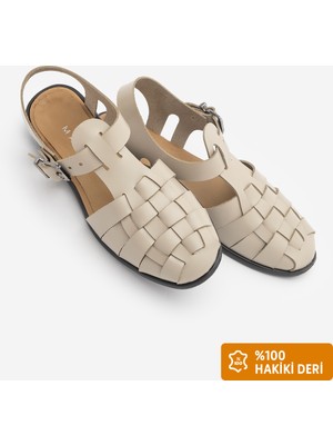 Marjin Kadın Hakiki Deri Bilekten Bantlı Tokalı Önü Kapalı Şeritli Günlük Sandalet Talviro Ekru