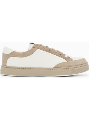 Emporio Armani Erkek Bağcıklı Marka Logolu Spor Stil Bej-Ekru Sneaker EM004784 AF23198-M1257