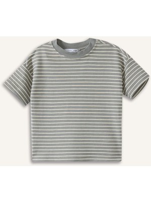 DeFacto Regular Fıt Kısa Kollu Tişört Erkek BEBEK H4802A526SM