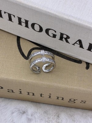 Hedef Bijuteri Gümüş Renk Çift Sıra Ortası Düğümlü Zirkon Taşlı Özel Seri Ayarlanabilir Pirinç Yüzük T4