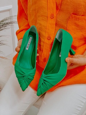 Erva'nın Butiği Yeşil Saten (Crossbow) Fiyonk Detay Kadın Stiletto