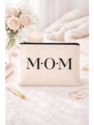 Anneler Günü Mom Yazılı Hediye Kişiye Özel Clutch Portföy Çanta