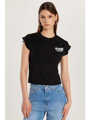 Tudors Kadın Slim Fit Ribanalı Baskılı %100 Pamuk Bisiklet Yaka Siyah Tişört