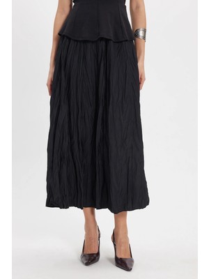 Tudors Kadın Rahat Kesim Beli Lastikli Midi Boy Siyah Bürümcük Etek 