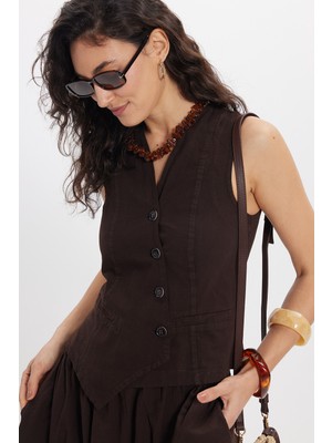 Tudors Kadın Slim Fit Dar Kesim %100 Pamuk V Yaka Çift Cepli Kahverengi Etek Yelek Takım