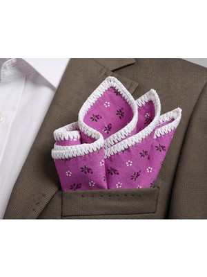 Exve Exclusive Pembe Üzeri Çiçek Desenli Kenarı Beyaz El Işi Örgülü Cep Aksesuarı Yaka Mendili
