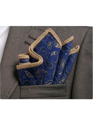 Exve Exclusive Lacivert Üzeri Hardal Şal Desenli Kenarı El Işi Örgülü Cep Aksesuarı Yaka Mendili