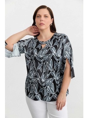 Selen Büyük Beden Yaka Damlalı Büyük Yaprak Desen Bluz  /  Siyah