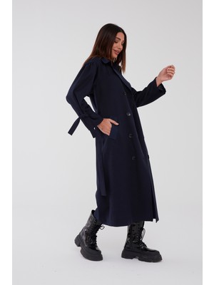 Sahra Çeyiz Nakış Pleated Kadın Trençkkot Oversize
