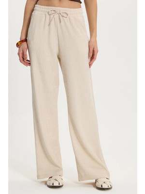 Tudors Kadın Relax Fit Rahat Kesim Beli Bağcıklı Jakarlı Lastikli Bej Palazzo Pantolon