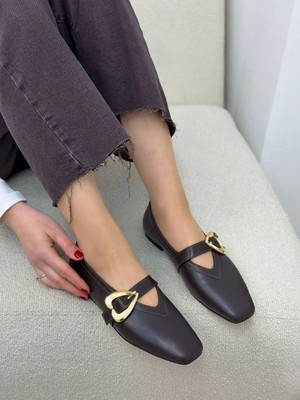 Erva'nın Butiği Kahve Cilt (Lovely) Kalp Aksesuar Kadın Babet