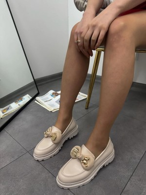Erva'nın Butiği Bej Cilt (Zilly) Ayıcık Detay Kadın Loafer