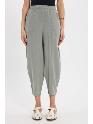 Tudors Kadın Relax Fit Rahat Kesim Beli Lastikli Yumuşak Dokulu Çift Cepli Haki Pantolon