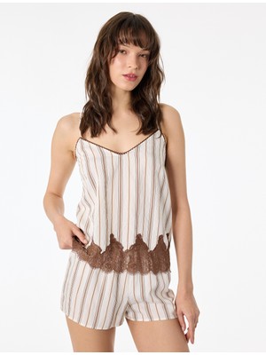 Koton Rahat Kalıp Poplin Normal Paça Şort