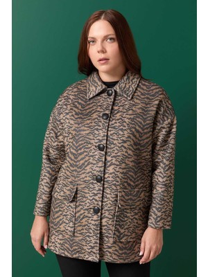 Selen Büyük Beden Dıştan Cep Zebra Desen Kaban  /  Siyah