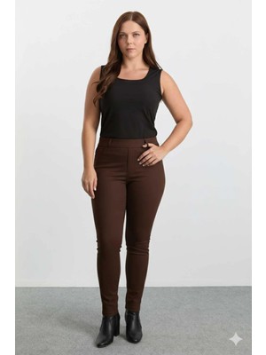 Selen Büyük Beden Dar Paça Cep Kenarı Taşlı Örme Pantolon  /  Kahve