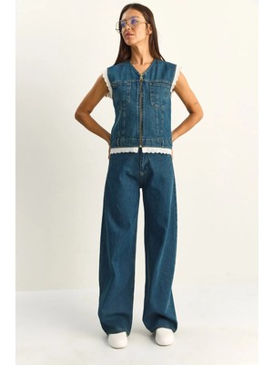 Shade Kadın Dantel Detaylı Denim Yelek ve Wide Leg Pantolon Denim Takım