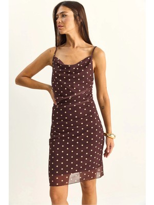 Shade Kadın Degaje Yaka Astarlı Ince Askılı Drapeli Puantiyeli Elbise