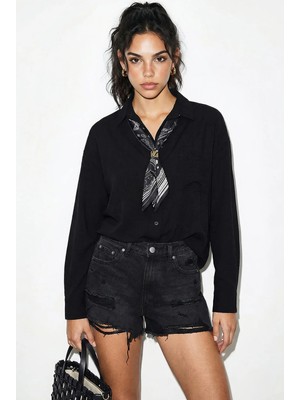 Shade Kadın Tek Cep Detaylı Fular Aksesuarlı Salaş Krinkıl Gömlek