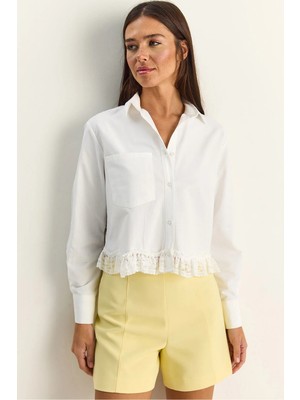 Shade Kadın Dantel Detaylı Poplin Crop Gömlek