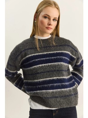 Shade Kadın Bisiklet Yaka Şardonlu Çizgili Basic Kazak