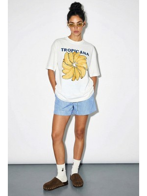 Shade Kadın %100 Pamuk Bisiklet Yaka Tropicana Muz Baskılı Oversize T-Shirt