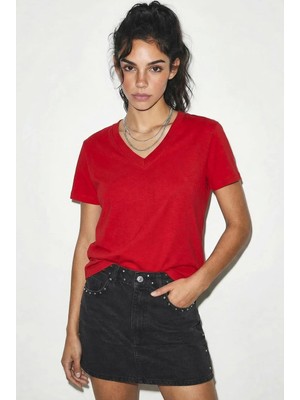 Shade Kadın %100 Organik Pamuk Derin V Yakalı Comfort Fit T-Shirt
