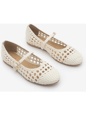 Marjin Kadın El Örgüsü Bantlı Günlük Babet Olisa Ekru