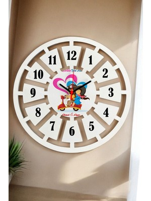 Sevgiliye Özel Duvar Saati 40CM, Şık ve Modern Tasarım