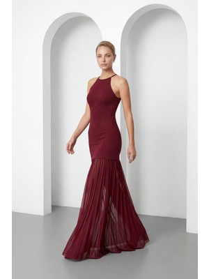 Lafaba Kadın Bordo Halter Yaka Uzun Mezuniyet Elbisesi