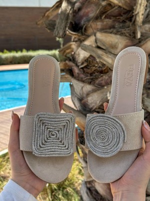 Erva'nın Butiği Bej Süet (Lolly) Gümüş Taş Detay Kadın Terlik