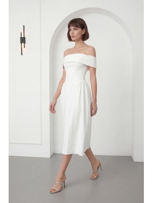 Lafaba Kadın Beyaz Kayık Yaka Midi Davet Elbisesi