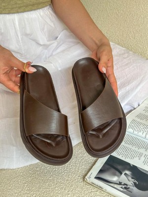 Erva'nın Butiği Kahve Cilt (Oliva) Kadın Terlik