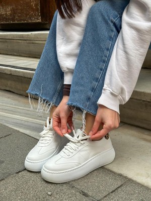 Erva'nın Butiği Beyaz Cilt (Leoy) Leopar Bağcıklı Kadın Sneakers