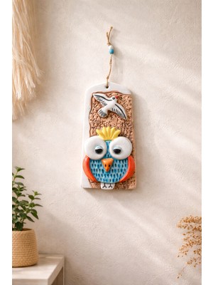Marena Home Seramik Baykuş Duvar Süsü 21 Cm, El Yapımı Dekoratif Duvar Süsü, Bohem Balkon Salon Dekoru, Renkli Seramik Duvar Askısı, 21X11 cm Duvar Aksesuarı, Yazlık Ev Dekoru, Hediyelik Duvar Süsü