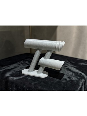 3D Tasarım Saat & Bileklik Standı – Modern ve Şık Tasarım