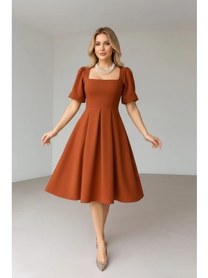 Kont Kadın Krep Kumaş Balon Kol Pileli Kare Yaka Midi Boy Elbise