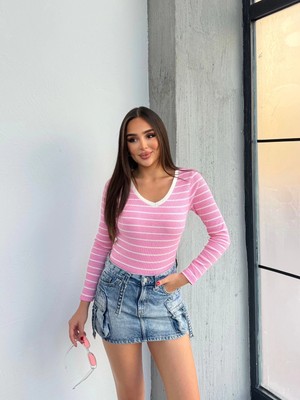 Alvera V Yaka Çizgili Bluz Pembe