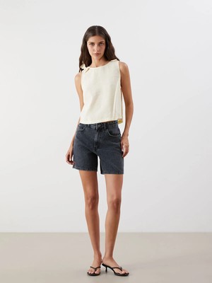 Lc Waikiki Yeni Sezon Standart Fit Kadın Jean Şort