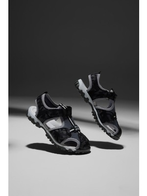 Tonny Black Çocuk Unisex Siyah Kamuflaj Çoçuk Cırtlı Rahat Kalıp Sandalet