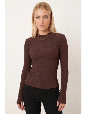Armonika Kadın Kahve Yarım Balıkçı Parmak Geçmeli Body Bluz ARM-26K001095