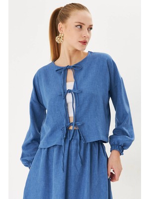 Armonika Kadın Indigo Sıfır Yaka Bağcık Detaylı Kolları Lastikli Bluz ARM-25K001011