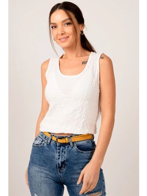 Armonika Kadın Beyaz Kolsuz Bürümcük Bluz ARM-22Y001010