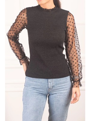 Armonika Kadın Siyah Kolu ve Yakası Tüllü Fitilli Triko Kazak ARM-22K001130
