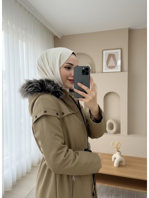 Moda Morfo Çıkma Kapşonlu Yıldız Metal Detaylı Kaban  -Taş