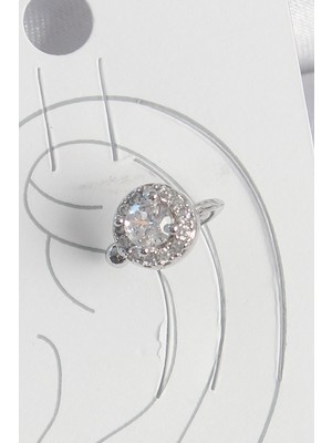 bebekokusu Tegan Pirinç Gümüş Renk Zirkon Taşlı Kadın Kıkırdak Model Küpe TG27BKP10559