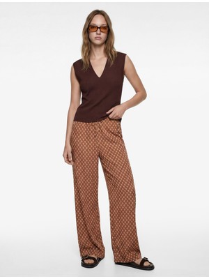 Koton Dokulu Kolsuz Slim Fit V Yaka Bluz