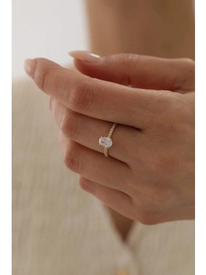 Yavuz Kuyumculuk 14 Ayar Altın Taşlı Oval Tektaş Yüzük